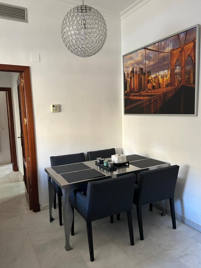 Apartment Proximo Al Centro De 2 Con Piscina. Sevilla